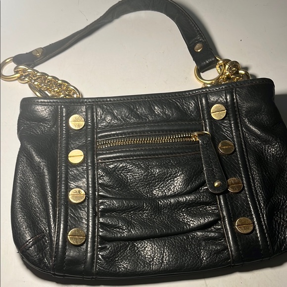 B. Makowsky Black Leather Shoulder Bag with Gold Details - Picture 1 of 8